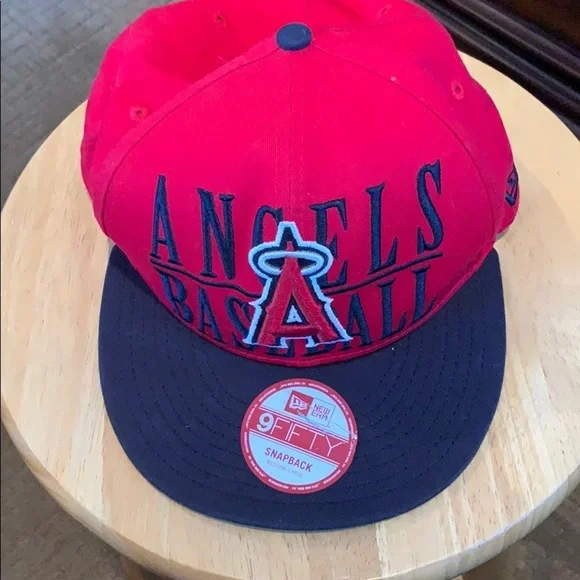 Angeles SnapBack baseball hat - Picture 1 of 2